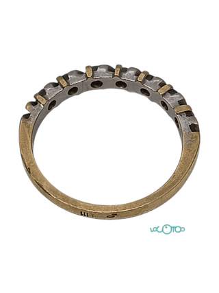 Anillo Oro 18K Con 7 piedras