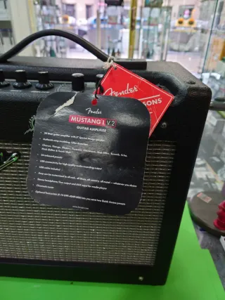 Amplificador Fender Mustang I