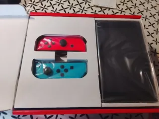 Nintendo Switch Azul y Rojo, totalmente nueva