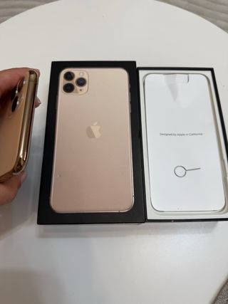 iPhone 11 Pro Max 64GB Dorado