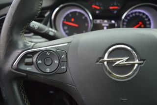 OPEL Insignia 1.6CDTI S&S Selective 136