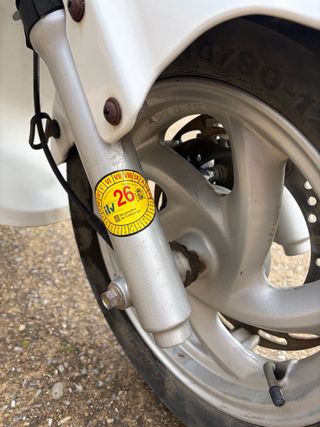 Moto Sym VS 125 Scooter Blanca