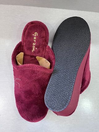 Zapatillas Casa Garzón Burdeos Talla 37 Nuevas