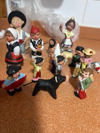 Figuras de terracota alborox