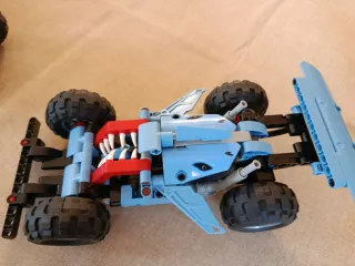 Lote Lego Technic Coches. 24 euros el lote.