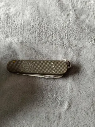 Navaja multiusos  militar