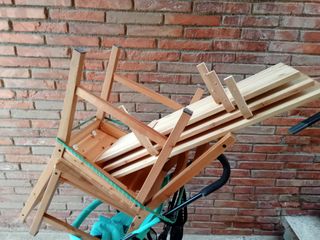 2 Sillas y 3 Estanterías Madera IKEA