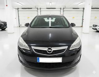 Opel Astra 1.7 cdti 110cv 2012