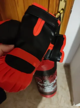 Saco y Guantes de Boxeo