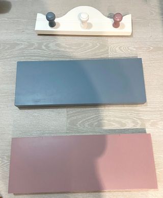 Armario, Cabecero, Percha y Estanterías