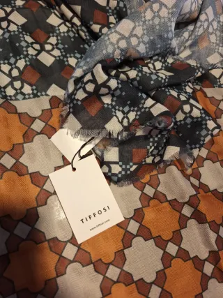 Pañuelo estampado mujer