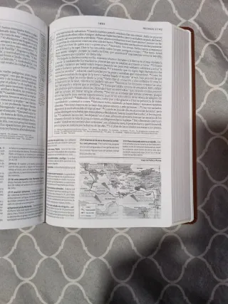 La biblia de estudio de la reforma.