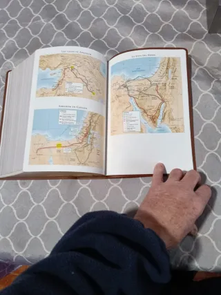 La biblia de estudio de la reforma.