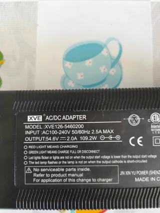 Cargador Patinete Eléctrico XVE 54.6V 2A