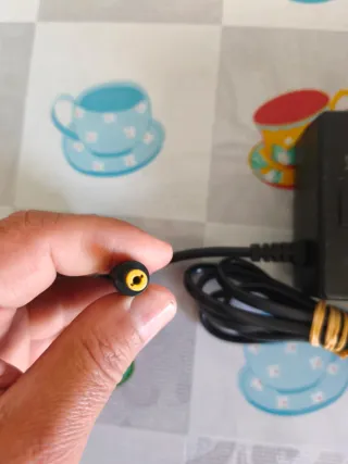 Cargador Patinete Eléctrico XVE 54.6V 2A