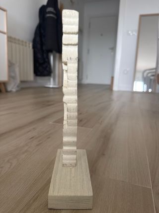 Decoración de madera tallada estilo vintage