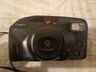 Cámara Canon Prima Auto Zoom