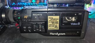 Videocámara Sony CCD-V50E Video8