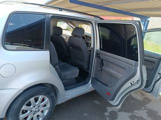 Volkswagen Touran 2006