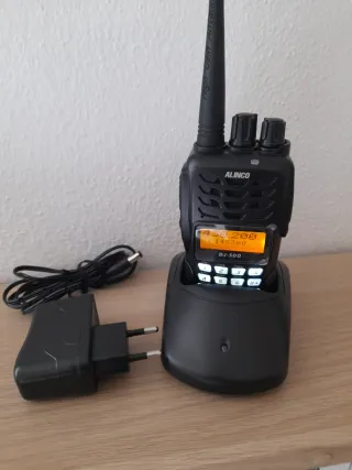 Ricetrasmittente Alinco DJ-500 VHF UHF