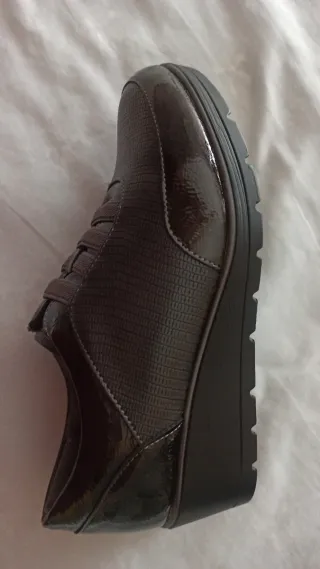 Zapatos de cuña cómodos para mujer. Venta directa