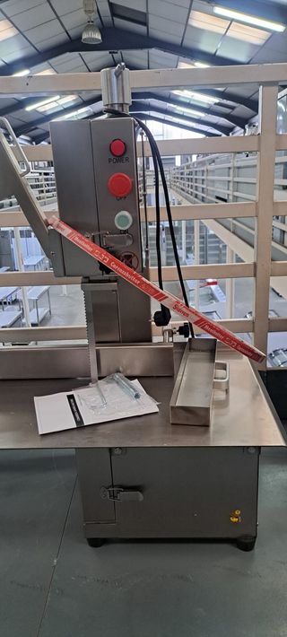 Sierra de huesos GLOBAL INVESTMENT