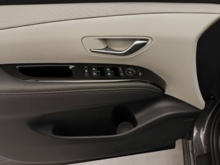 Hyundai Tucson 1.6T HEV 215CV AT TECNO SKY 2026