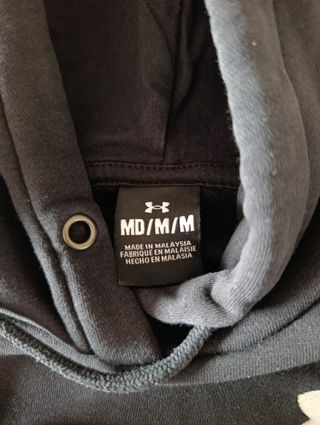 Under Armour Sweatshirt with hood black size M