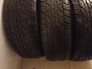 Neumáticos de coche 4 de 4×4 ,eccctera 215 65 16