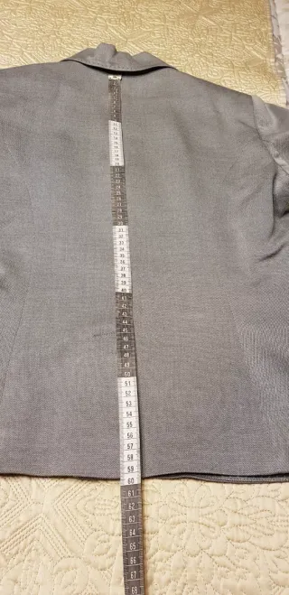 Traje Caroll gris perla