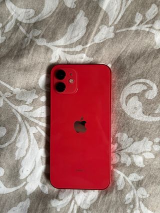 iPhone 12 64 GB Rojo -78% de salud de bateria