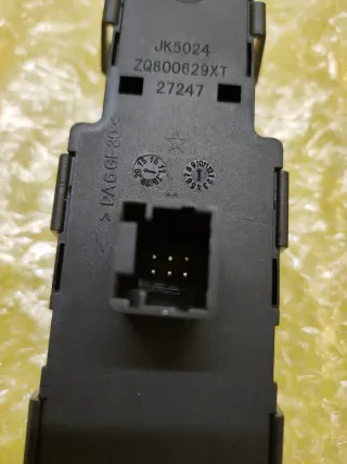 BOTONERA ELEVALUNAS CITROEN C4 X2 BOTON + RETROVIS