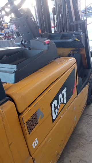 Carretilla elevadora CAT 1.8T ocasión