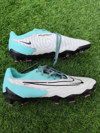 Botas de fútbol Nike Phantom GT