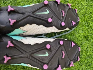 Botas de fútbol Nike Phantom GT