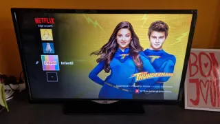 Smart TV JVC 31.5" Full HD