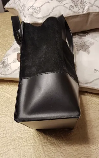 Bolso Furla Negro Piel y Ante