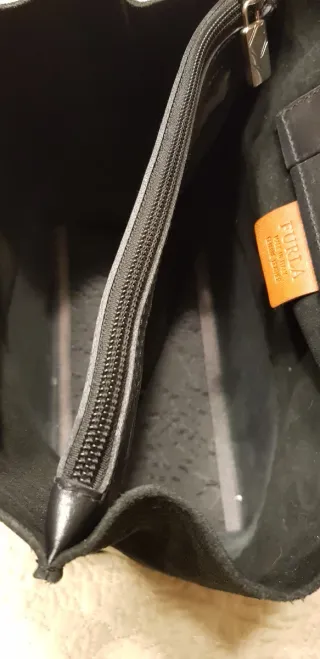 Bolso Furla Negro Piel y Ante