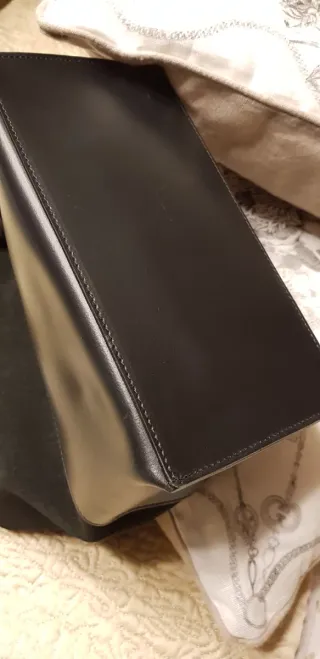 Bolso Furla Negro Piel y Ante