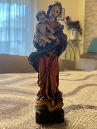 Antica scultura Vergine con Bambino