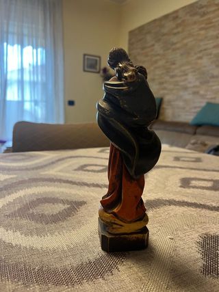 Antica scultura Vergine con Bambino