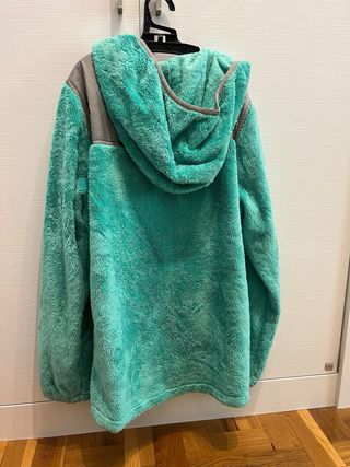 Forro Polar The North Face Gris y Verde