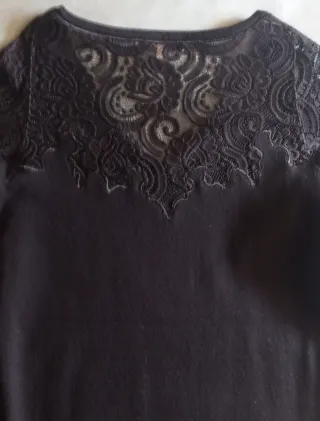 Vestido negro con encaje