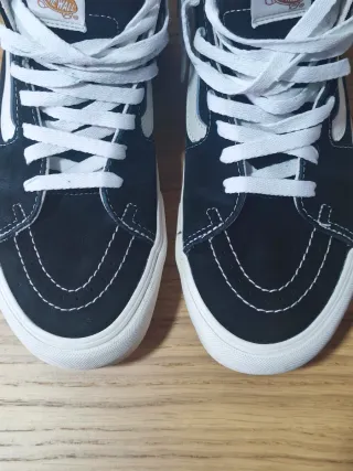 Vans Sk8-Hi VR3 Zapatillas Negras y Blancas