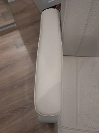 Silla de escritorio beige