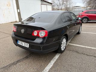 Volkswagen Passat 2010