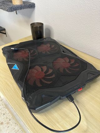 Base Refrigerante Portátil 4 Ventiladores