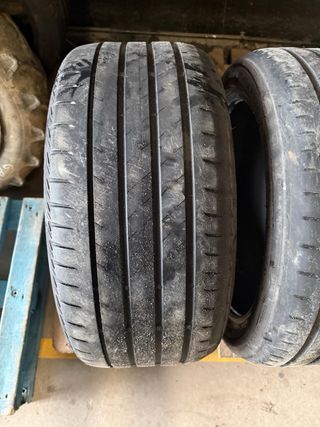 Neumáticos Pareja Bridgestone 245/40/18 97Y