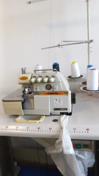 Remalladora Yamata 5 hilos