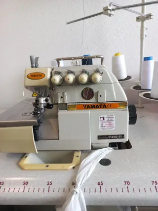 Remalladora Yamata 5 hilos